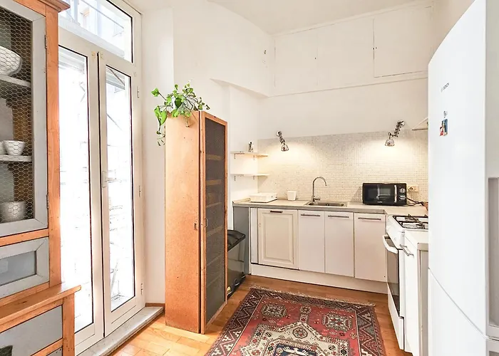 Titus House Nelle Vicinanze Del Colosseo Апартаменты